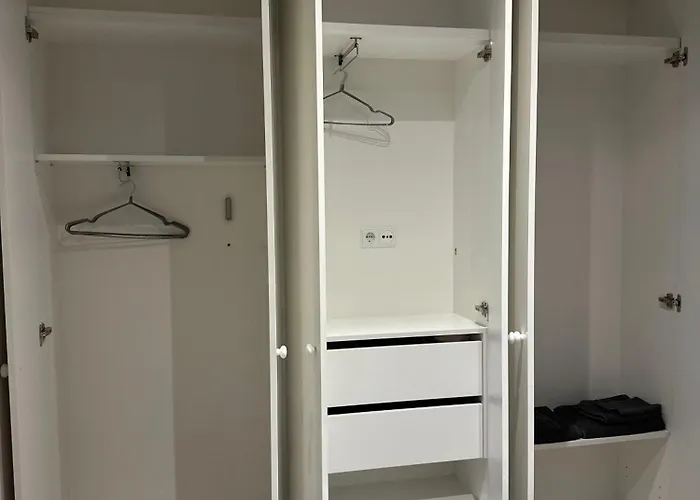 아파트 Fly&Pool Apartment