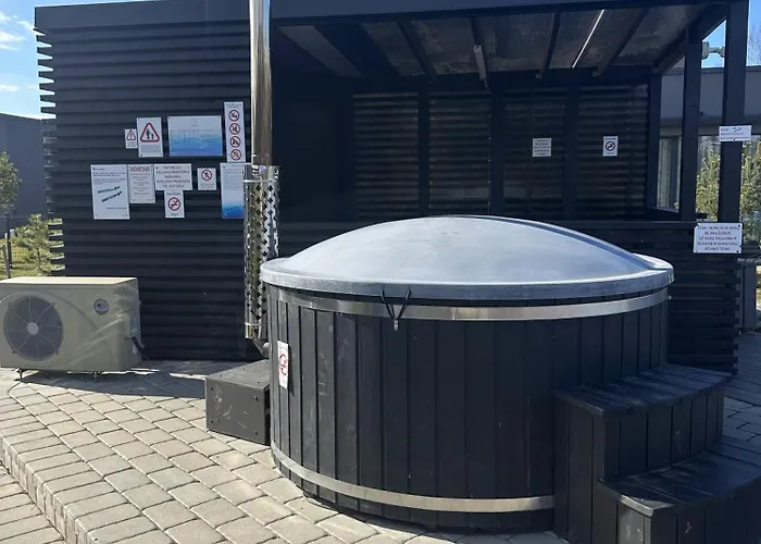 Fly&Pool Apartment 아파트 *